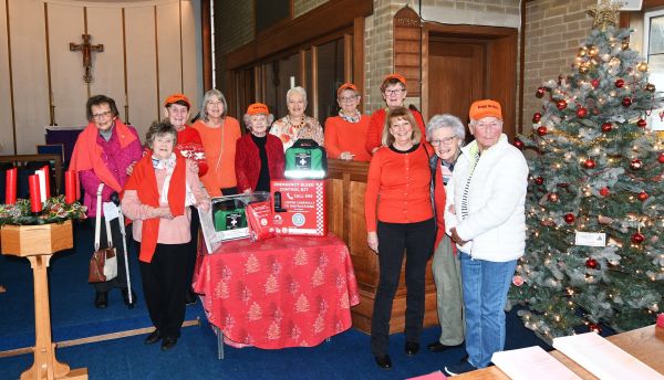 Bleed Kits with W and B IW members at the OtW coffee morning Bleed Kits with W and B IW members at the OtW coffee morning