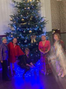 Christmas Tree with members and guests